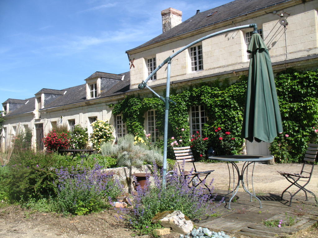 La Mesnagerie Bed & Breakfast Jarzé Exterior photo